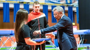 podium sfe06235 copia simone ferraro ph copia